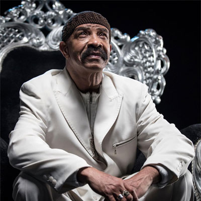 Dennis Graham